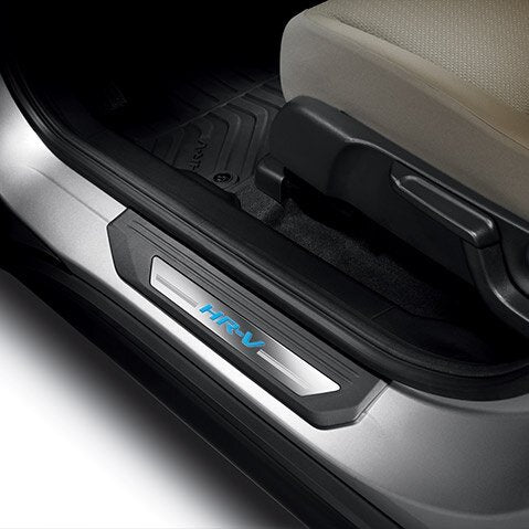 Honda HR-V 2015 hrv side sill plate led door steps hrv led running steps