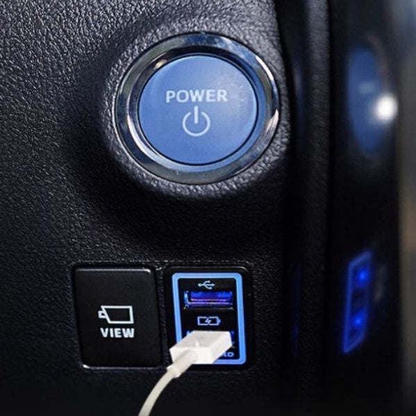 Toyota Alphard Vellfire ANH30 Dual Port USB Charger Smart Quick Charging 6.4A Dual USB Charger 23mm X 34mm